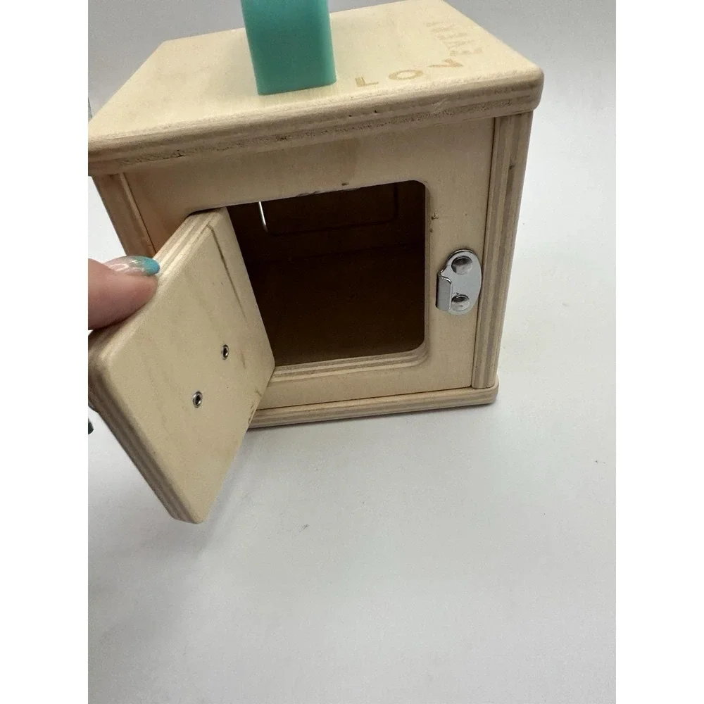 Lovevery Lockbox Wooden Montessori Activity Toy Fine Motor Skills Toddler Cube